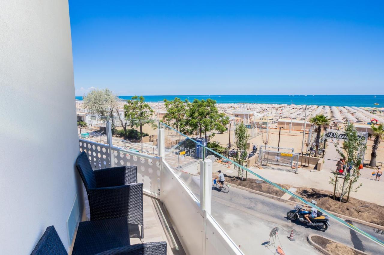 Deluxe Triple Room Sea View