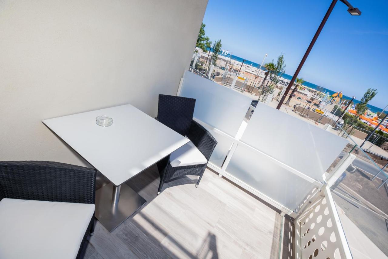 Superior Double Room Partial Sea View