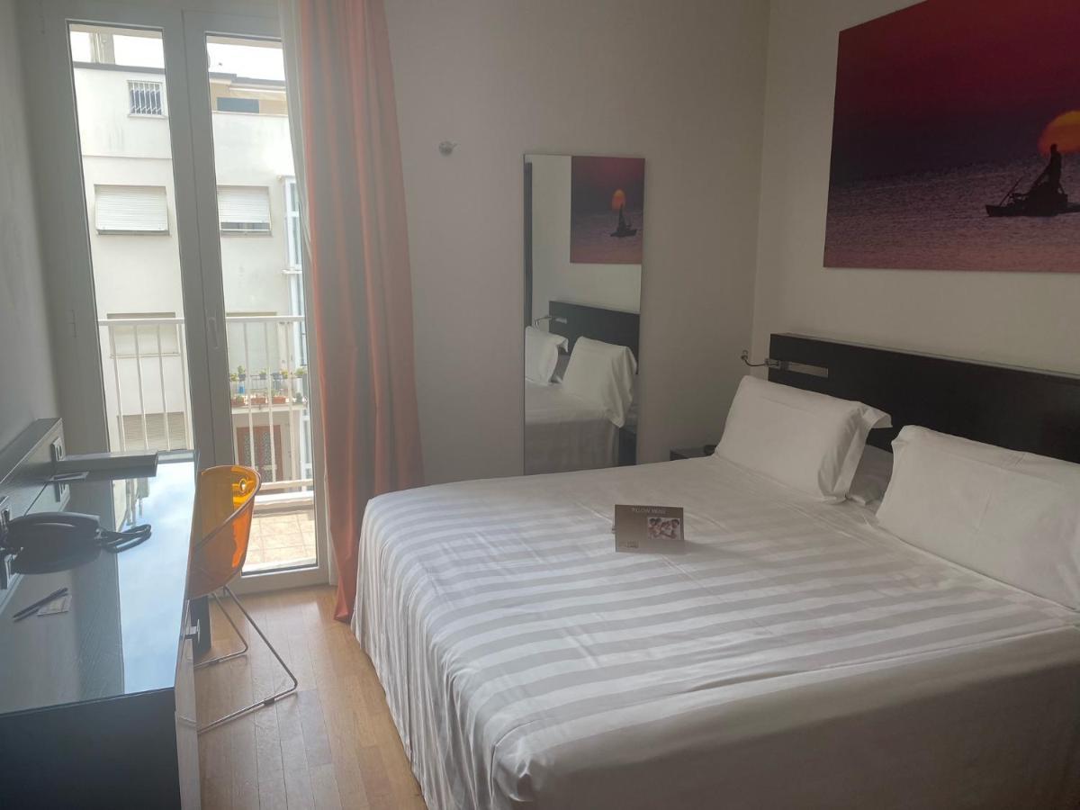 Standard Double Balcony