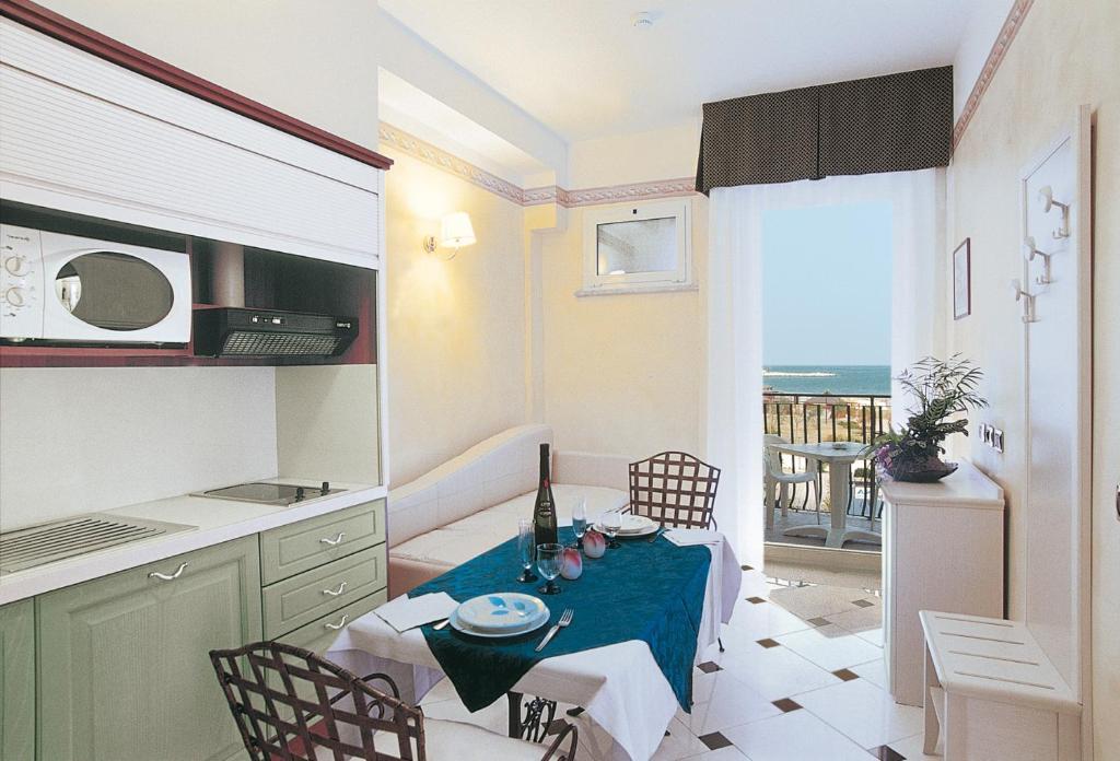 Apartment Two Rooms 4 Pax