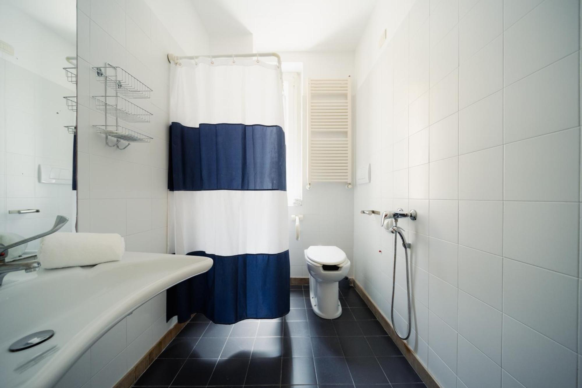 Queen Room Disability Access