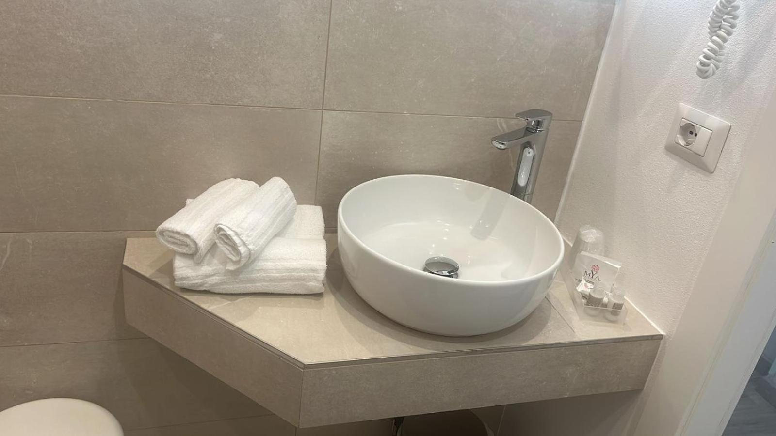 Economy Double or Twin Room