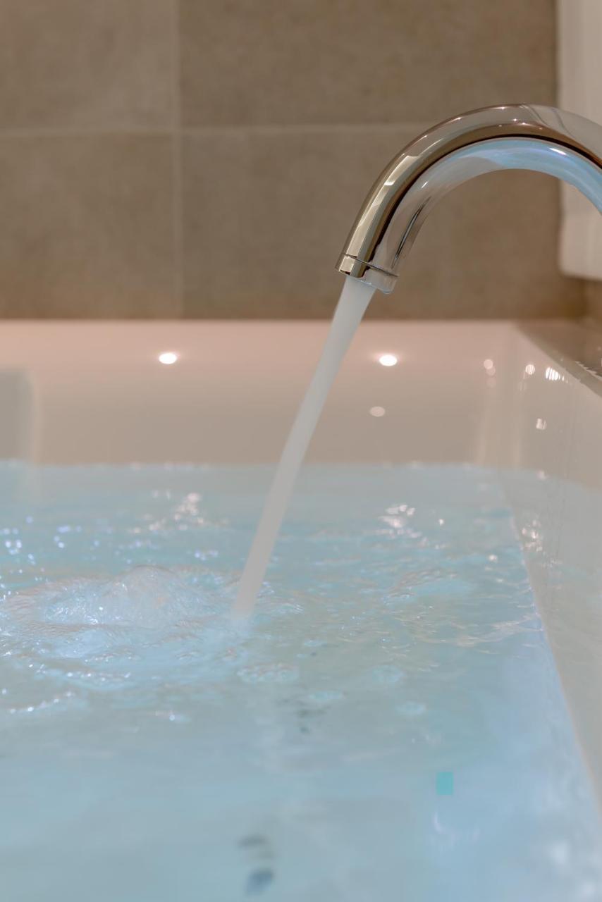 Relax Suite with Spa Bath