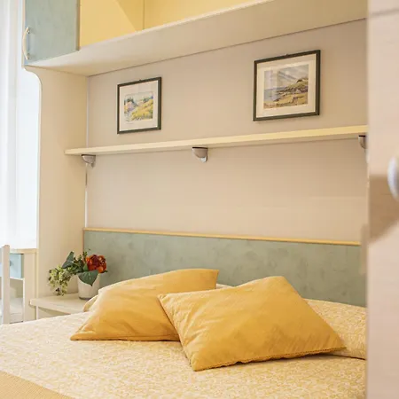 Hotel Sandra-2